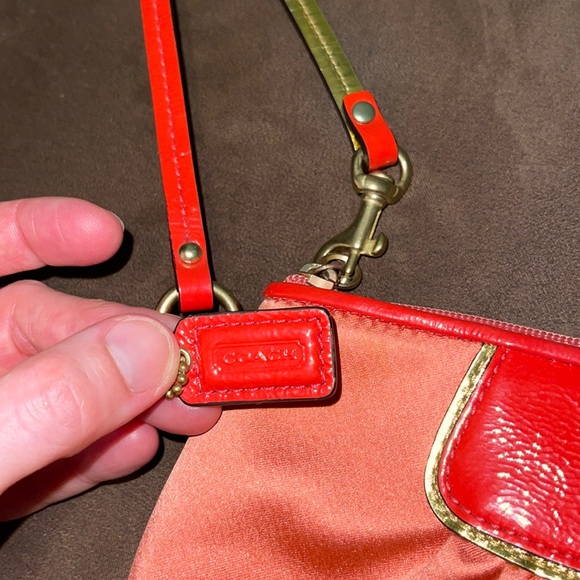 VINTAGE Y2K Coach Wristlet Watermelon Pink Satin Silk Collectible - Picture 2 of 9